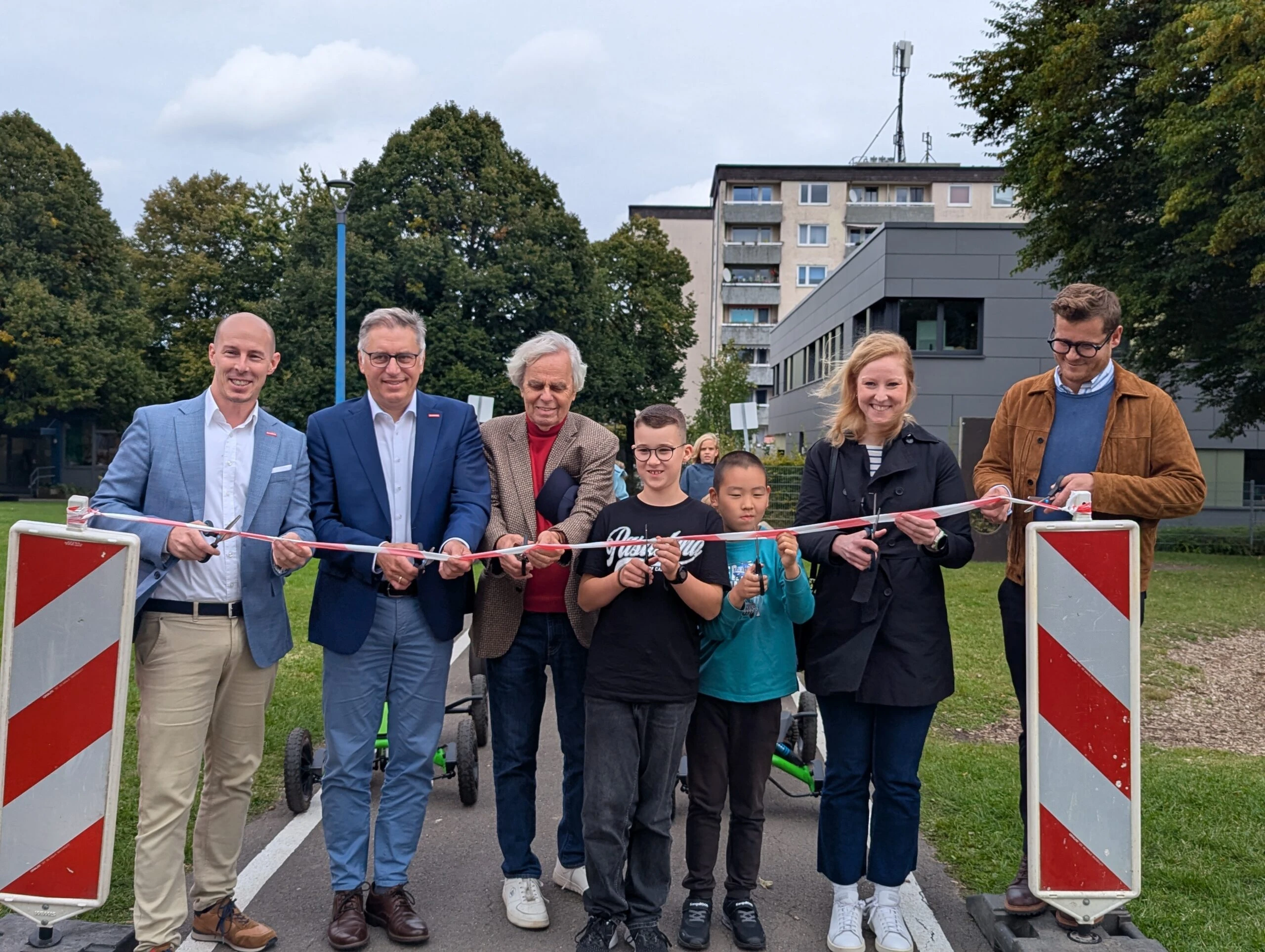 „Werkstatt D-Hof: Kleine Hände – Große Ideen:  Spielstraße OGS Driescher Hof“